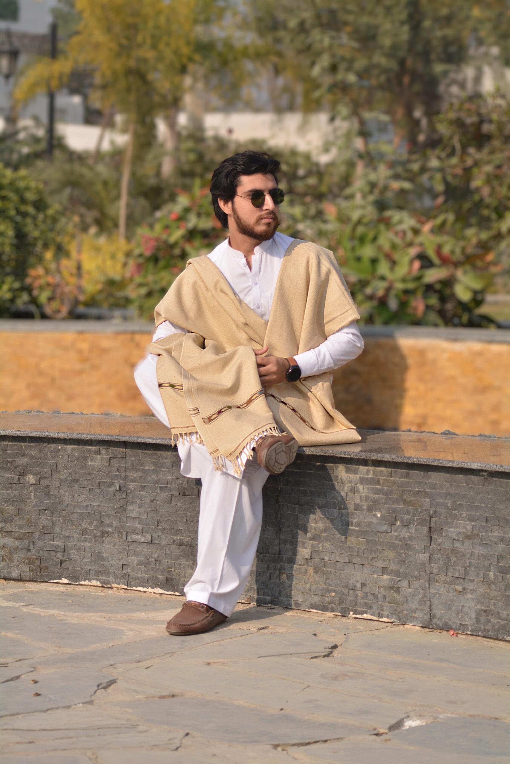 Pure Handmade Woolen Brown Warm Men Shawl - Image 3